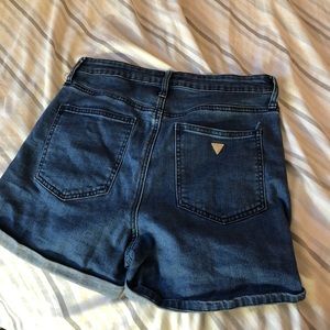 GUESS JEAN SHORTS